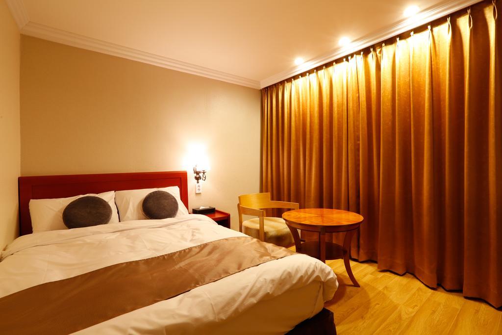 Anmyeondo Plaza Hotel Taean Dış mekan fotoğraf